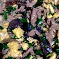 ともちゃ0502's cooksnap of when they made 牛肉ときくらげの卵炒め.