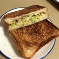 momi's cooksnap of when they made レンチンで☆たっぷりキャベツと卵のサンド.