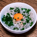ポニーリボン's cooksnap of when they made 簡単しらすのマヨソテー丼。卵黄乗せ.