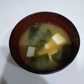 クック3N0VKO☆'s cooksnap of when they made ほっと温まるっ♡わかめと豆腐の味噌汁.