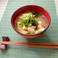 FGO☆'s cooksnap of when they made ２人分・豆腐・あげ・わかめのみそ汁.