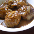 jyuriko☆'s cooksnap of when they made 簡単♪ばあばの煮込みハンバーグ☆.