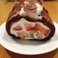 クック11KU6M☆'s cooksnap of when they made フルーツチョコロールケーキ.