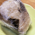 ☆あいちゃん's cooksnap of when they made わかめとゴマのおにぎり.