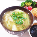 ☆はなちゃん☆☆'s cooksnap of when they made 長ネギとうすあげのみそ汁.