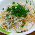 プルンバゴ's cooksnap of when they made ♡♥揚げ玉としらすの大人のふりかけ丼♥♡.