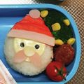 ぴいこたん's cooksnap of when they made クリスマスキャラ弁＊サンタさんおにぎり.