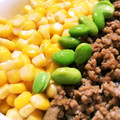 クリーピングタイム☆'s cooksnap of when they made 合い挽肉とコーンと枝豆のそぼろ丼.