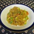 龍青空ママ's cooksnap of when they made 食べるラー油で♪アボカド・トマト・炒飯.