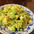 ☆なおみんみ☆'s cooksnap of when they made 捨てないで！キャベツの外葉で卵炒め.