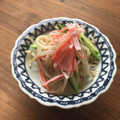 栗丸うさぎ's cooksnap of when they made カニカマともやしときゅうりのナムル.