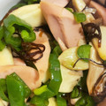 べるＬ＠ＮＩ's cooksnap of when they made 魚肉ソーセージとピーマンの塩昆布炒め.