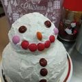 バザー's cooksnap of when they made いちごムースで雪だるまクリスマスケーキ❄.