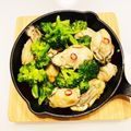 sakuko99's cooksnap of when they made 簡単♪牡蛎とブロッコリーのアヒージョ風.