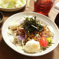 ハチワレねこ's cooksnap of when they made 蓮根チップがサクサク♡揚げ餅おろしそば.
