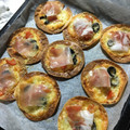 siomamakam's cooksnap of when they made モッツァレラと生ハムとトマトのピザ.