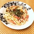なつき☆ミ's cooksnap of when they made ベーコンとしめじバター焼きうどん.