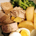 Lake☆Erie's cooksnap of when they made 簡単☆豚肉と大根と卵の煮物.