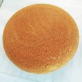クックGWIJ6P☆'s cooksnap of when they made 炊飯器でホットケーキミックスがスポンジに.