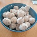 aochan☆'s cooksnap of when they made シュトーレン風味のスノーボール.
