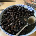 ともぱんたから's cooksnap of when they made 【炊飯器】黒豆煮 お正月にどうぞ♡.