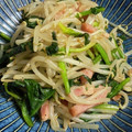 ぴまぴー＊'s cooksnap of when they made 簡単！ほうれん草とベーコンのモヤシ炒め♪.
