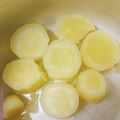 もこもこ７'s cooksnap of when they made 栗きんとんなどに！さつまいもの下処理.