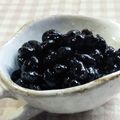 umemodoki's cooksnap of when they made シワシワにならないふっくら黒豆煮.