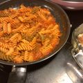 BellmanM's cooksnap of when they made お店のような味♪パプリカソースでパスタ★.