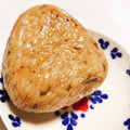 小さなおもち's cooksnap of when they made もち麦と玄米、鮭の炊き込みご飯おにぎり.