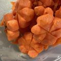 kinkinsan's cooksnap of when they made おせちに！きれいなお花の飾り切り♪.