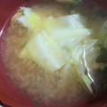 NAGANO久留米's cooksnap of when they made キャベツと油揚げのみそ汁.