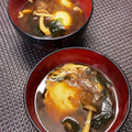 ☆あいちゃん's cooksnap of when they made 秋しめじワカメ卵まるごと味噌汁.