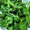 キャサリン＆'s cooksnap of when they made 【簡単】★春菊と塩こんぶのサラダ★.
