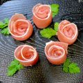 あい♪らんど's cooksnap of when they made 生ハム１枚で！包丁いらず！バラの花.