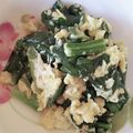 kashikon's cooksnap of when they made ちぢみほうれん草と卵のビタミンカラー炒め.
