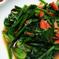 クックVOY1Q3☆'s cooksnap of when they made m病みつき！ほうれん草とカニカマの炒め物.
