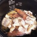 クック1OOUOS☆'s cooksnap of when they made 炊飯器で簡単！鯛あらで節約絶品鯛めし.