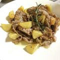 mari ∗ こども喜ぶごはん's cooksnap of when they made ワインに合う♪豚肉とじゃがいもの香草炒め.