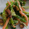 ぷくりる's cooksnap of when they made 小松菜と人参のアーモンドごまヨぽん和え.