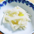 なまちょこれいと's cooksnap of when they made 大根と柚子の即席甘酢漬け.