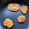 マリアマリママ's cooksnap of when they made お弁当に最適！余ったポテサラでチーズ芋餅.