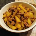 かなぽん☆☆'s cooksnap of when they made ピリッと☆豚挽肉とじゃがいもの豆板醤炒め.