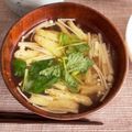 トモ２'s cooksnap of when they made ✿えのきと油揚げのお味噌汁✿.