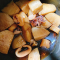 みずづいろ's cooksnap of when they made 冷凍里芋で簡単！里芋とイカの煮物.