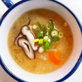 ありみりん♡'s cooksnap of when they made 椎茸と根菜味噌汁.