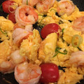 ごはんのじかん's cooksnap of when they made 海老とトマトの卵炒め.