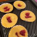 KUMADON☆'s cooksnap of when they made レンジで簡単低カロリー♪黒豆おからケーキ.