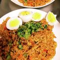 かなげっちょ's cooksnap of when they made レトルトカレーで簡単チャーハン♪アレンジ.