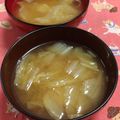赤い電話's cooksnap of when they made 絶品！ごま油で白菜の味噌汁！！.